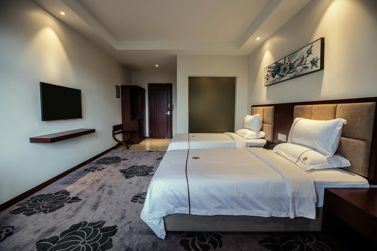Tf Seaside Hotel Garapan Buitenkant foto